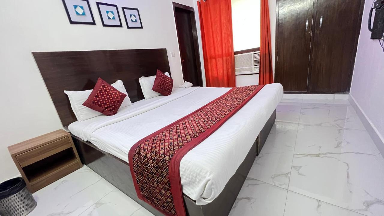 Bed and Breakfast The Dream House Neu-Delhi Exterior foto