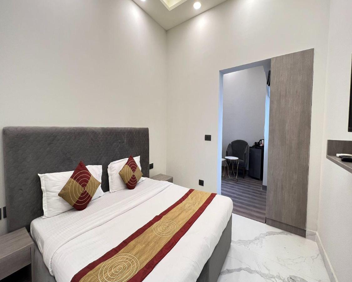 Bed and Breakfast The Dream House Neu-Delhi Exterior foto