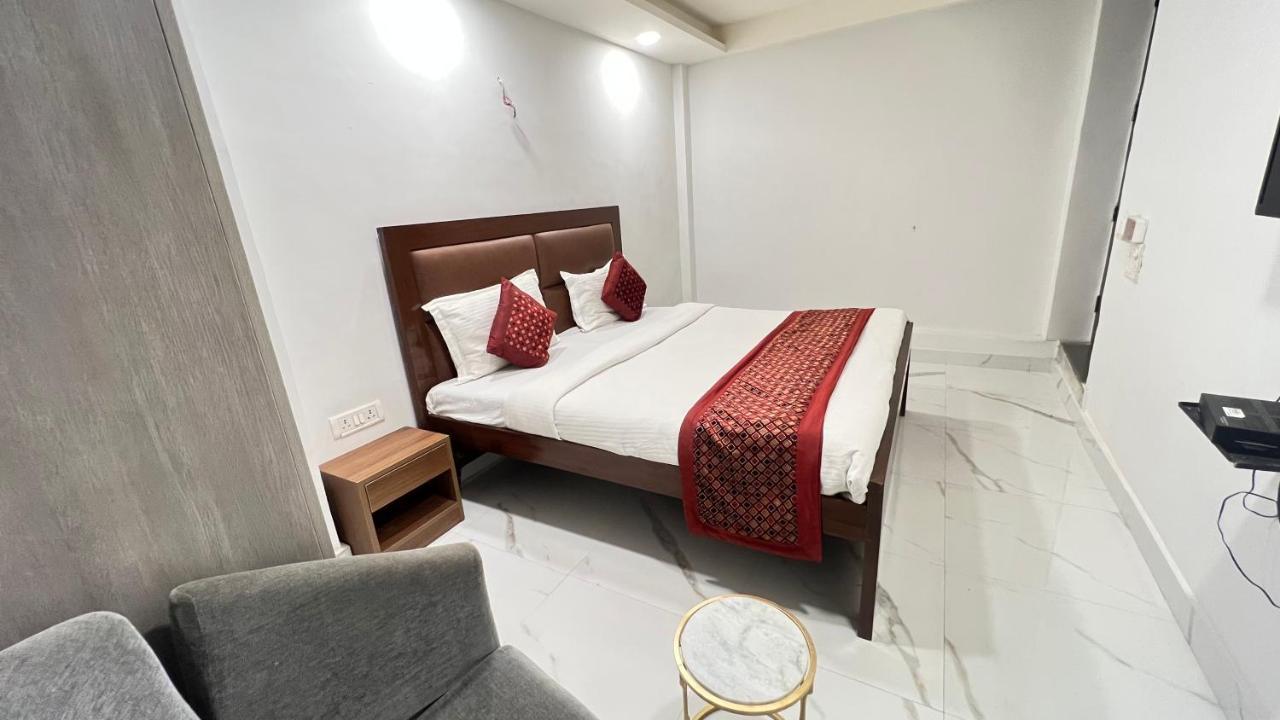 Bed and Breakfast The Dream House Neu-Delhi Exterior foto